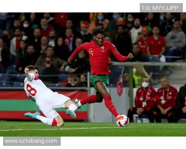 葡萄牙与意大利20年对决回顾与精彩瞬间分析